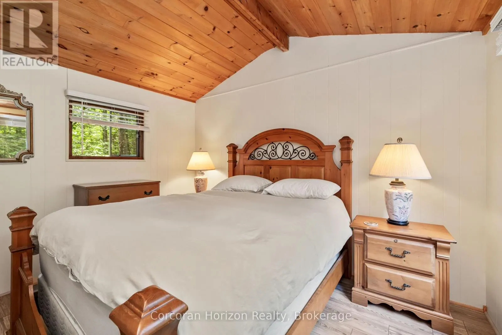 162 WINDING WAY
