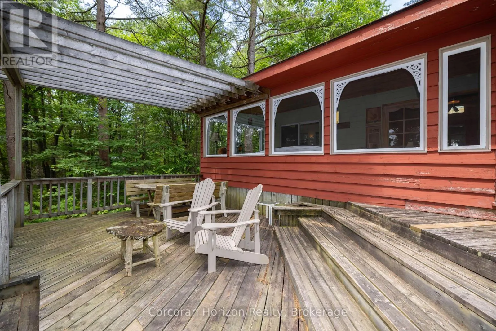 162 WINDING WAY