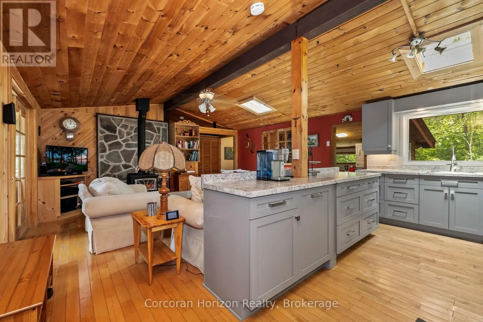 162 WINDING WAY