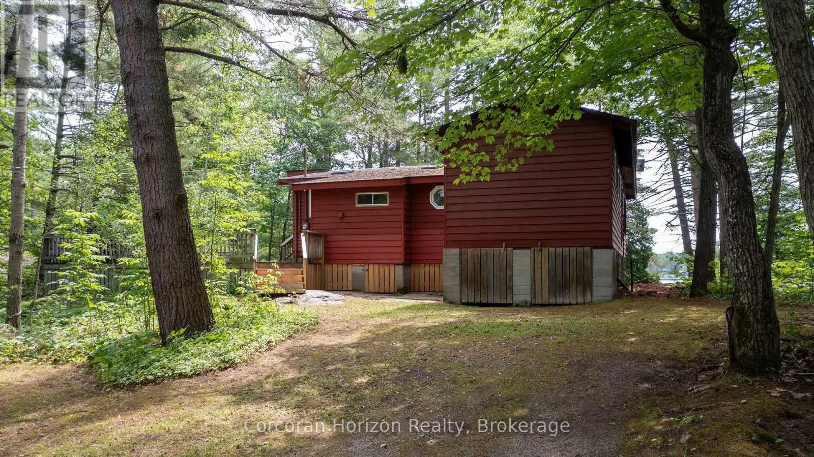 162 WINDING WAY