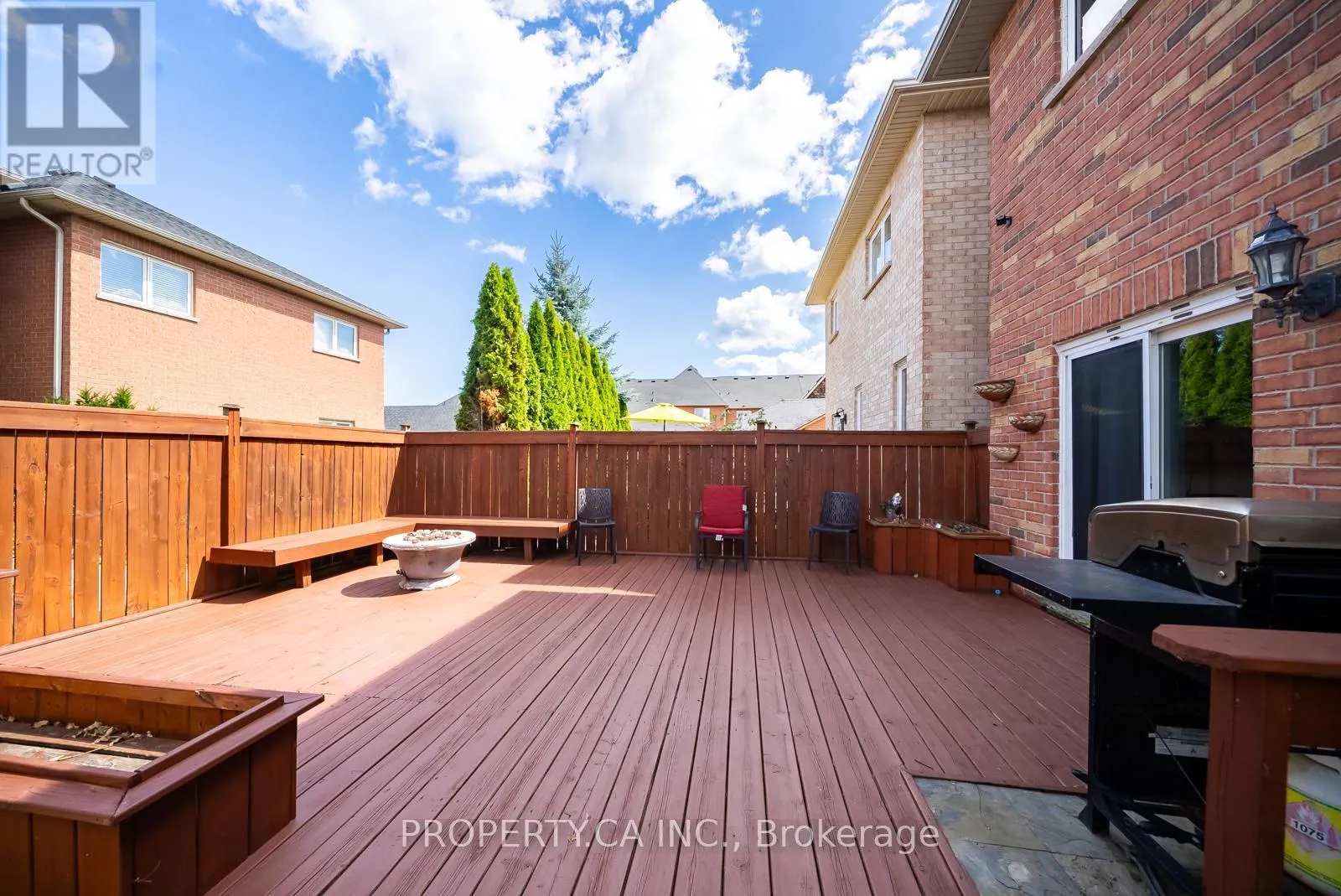 33 PANORAMA WAY