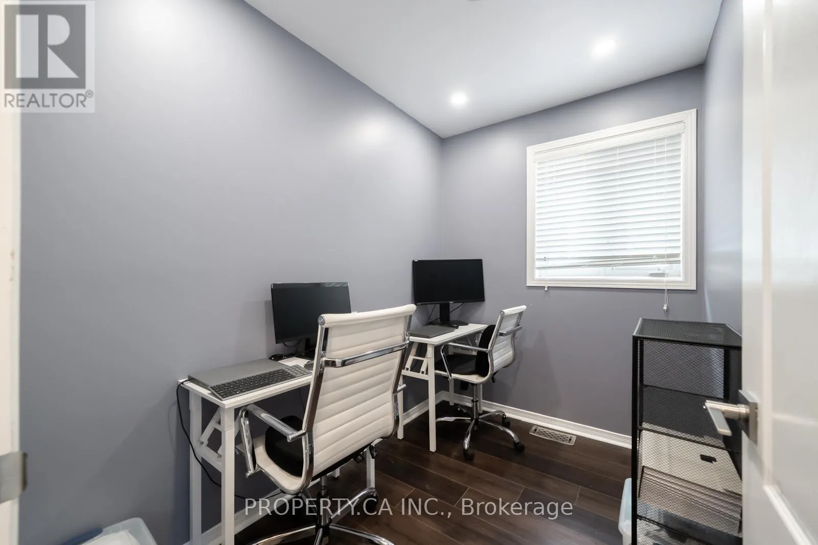 33 PANORAMA WAY