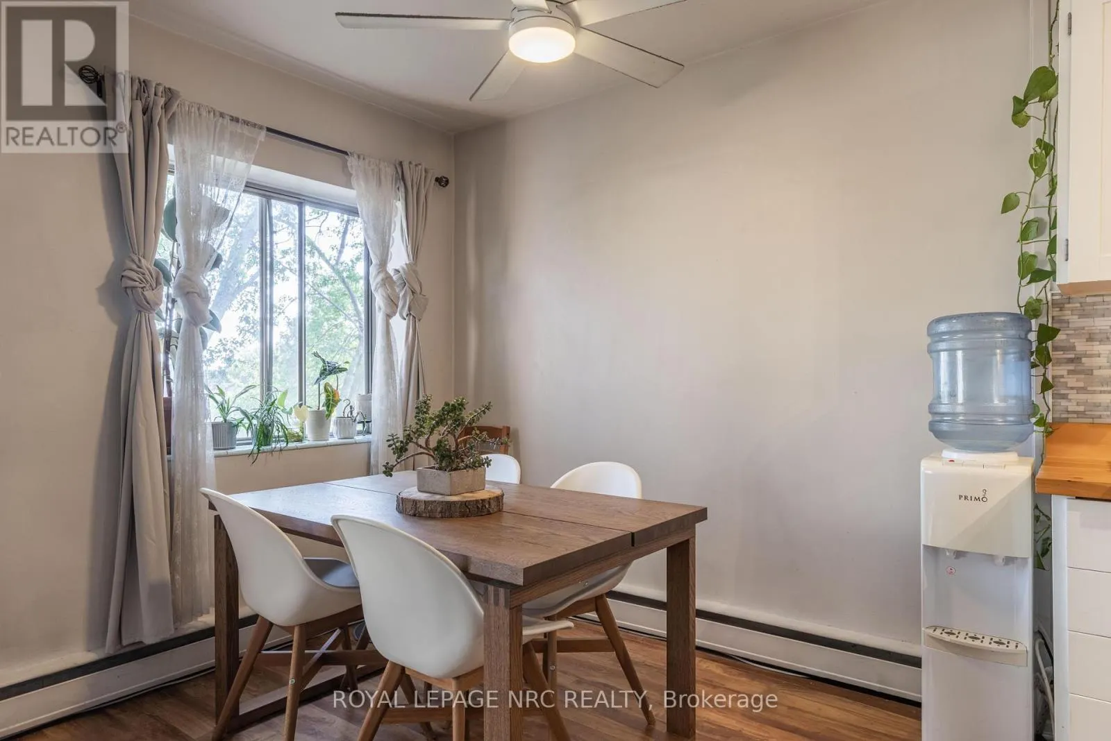 34 - 456 CARLTON STREET, #34