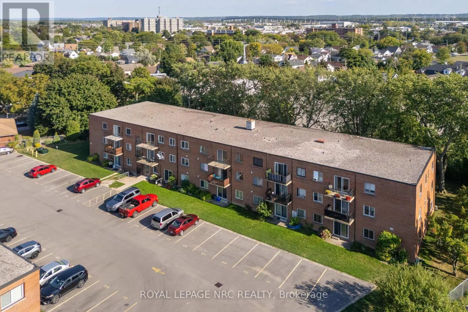 34 - 456 CARLTON STREET, #34