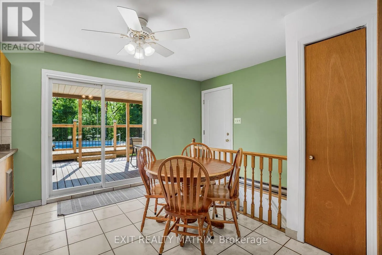 2896 FRONT ROAD