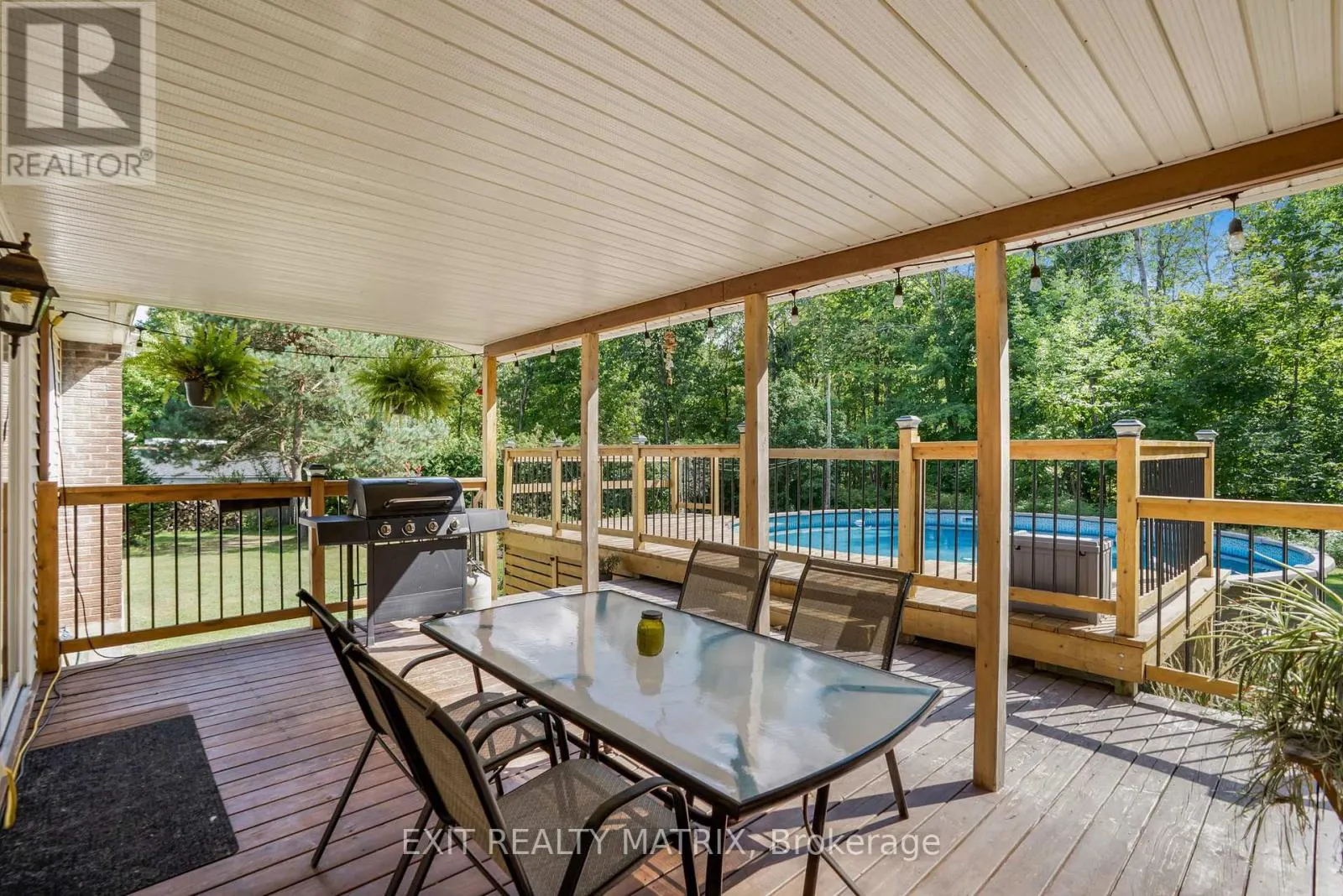 2896 FRONT ROAD
