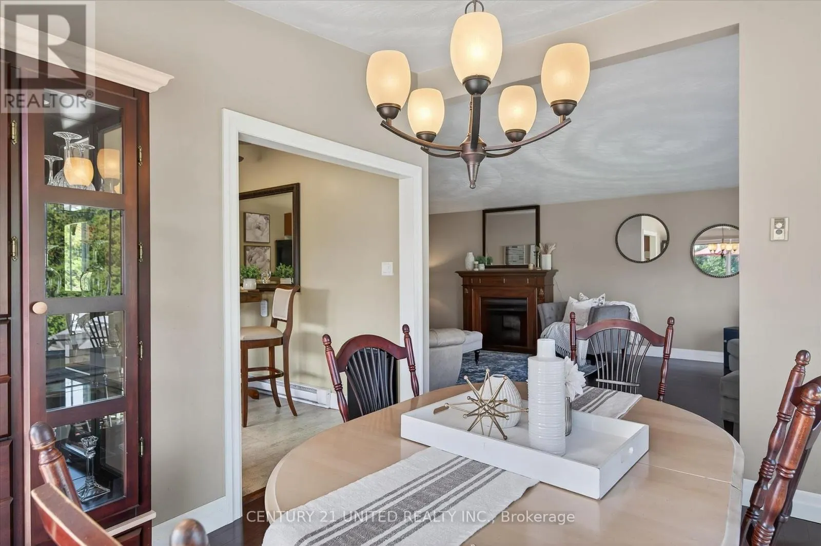 2524 SHERBROOKE STREET W