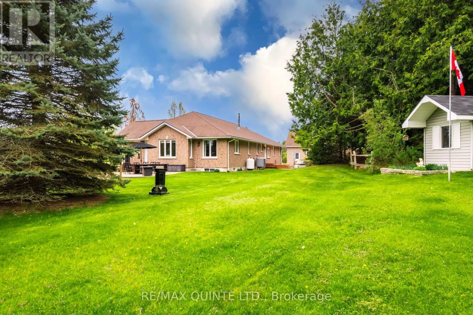 38 OAKRIDGE DRIVE