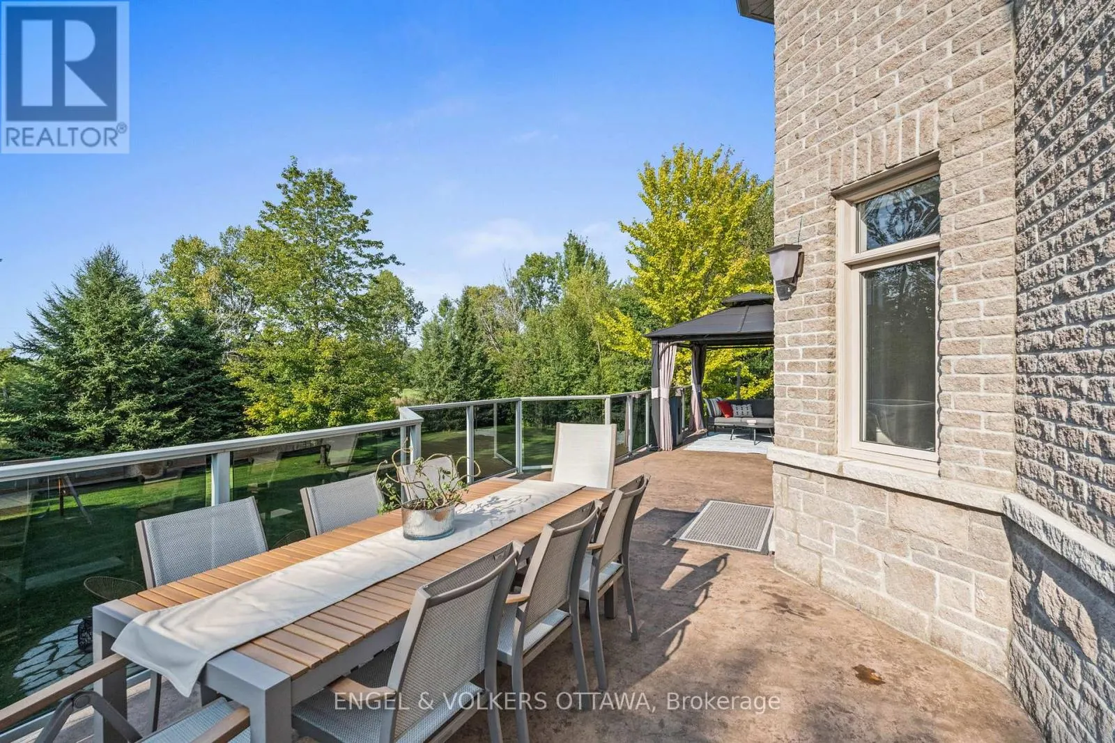 1028 RICK HANSEN CRESCENT