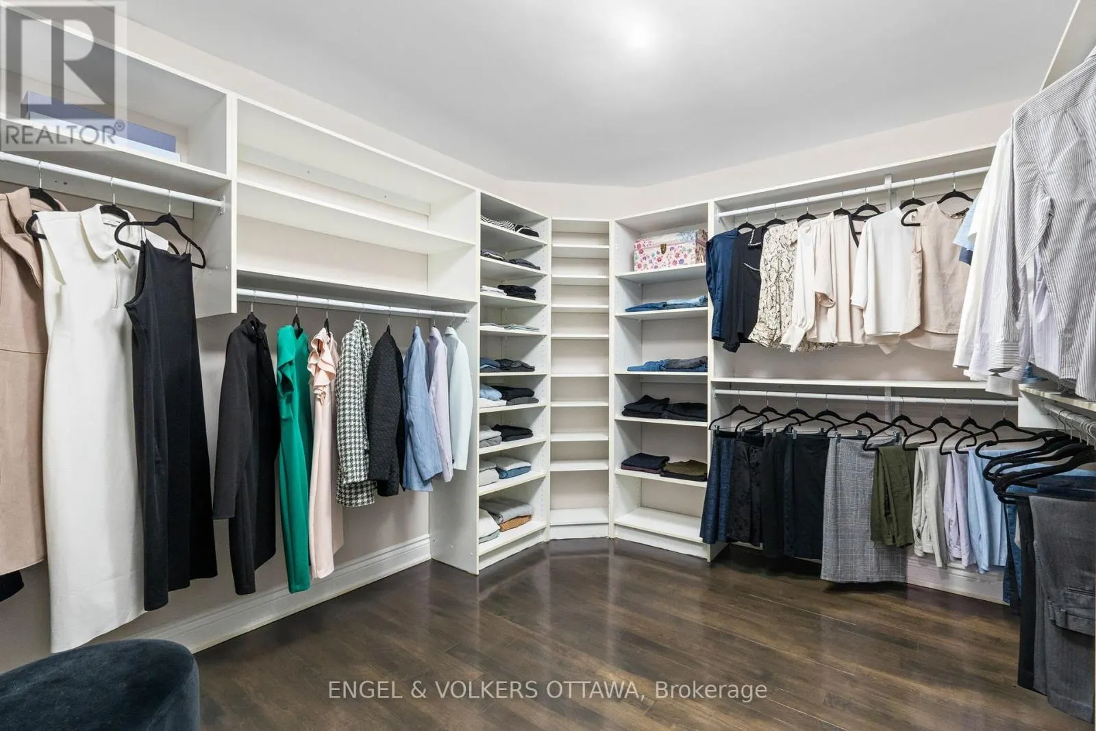 1028 RICK HANSEN CRESCENT