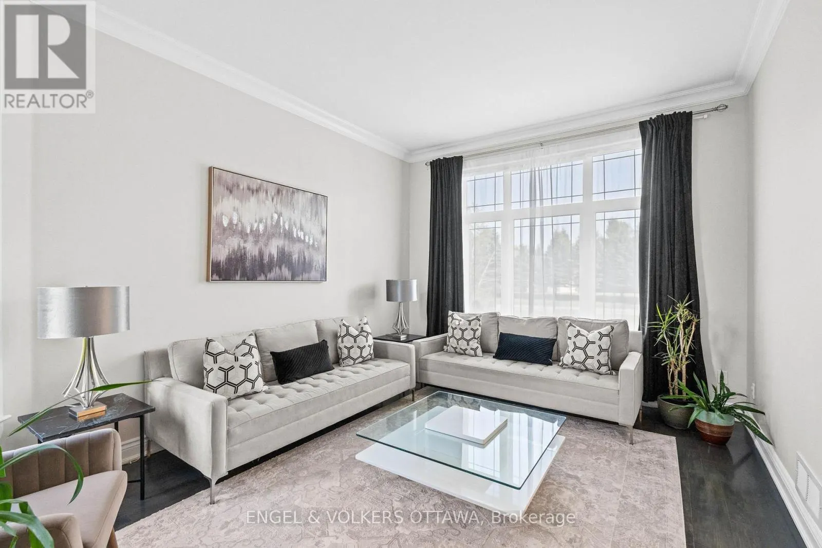 1028 RICK HANSEN CRESCENT