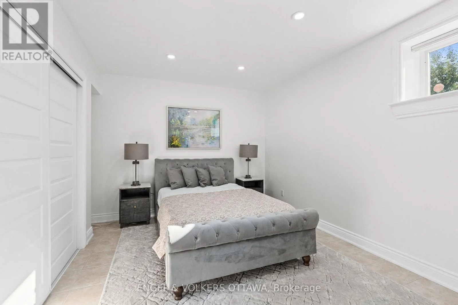 1028 RICK HANSEN CRESCENT