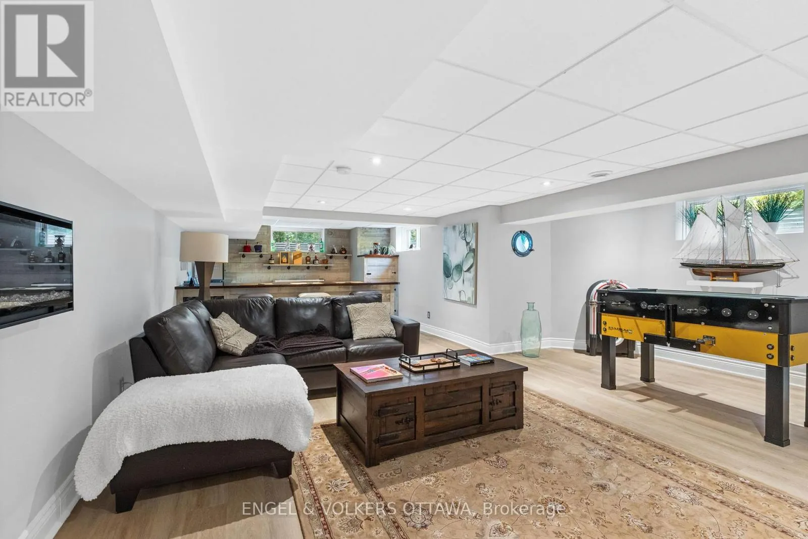 6163 ELKWOOD DRIVE