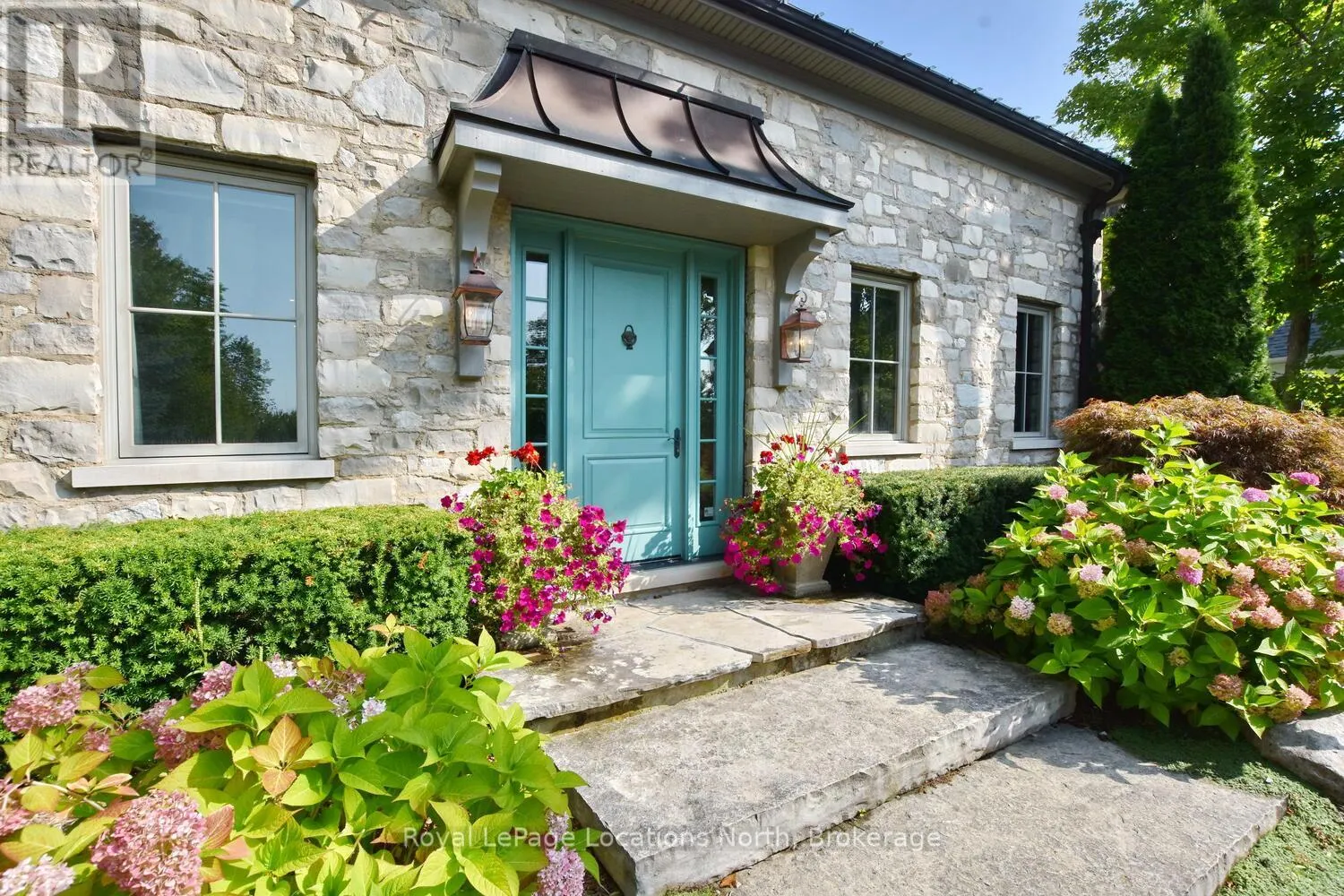 107 STUART COURT