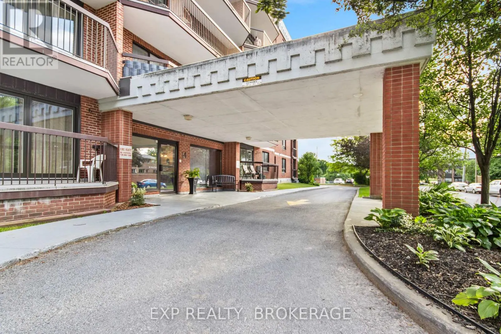 607 - 14 GREENVIEW DRIVE, #607
