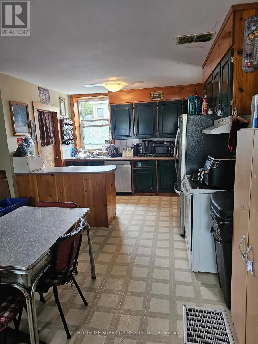 98 PAUL DRIVE