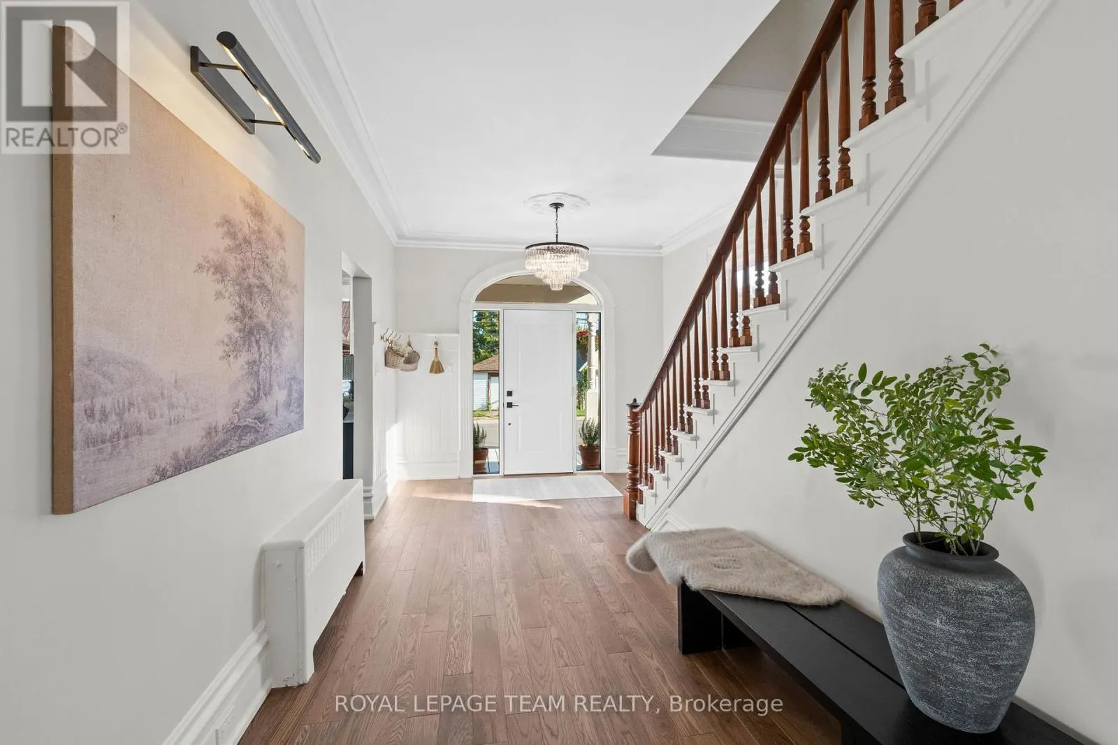 414 JAMES STREET W