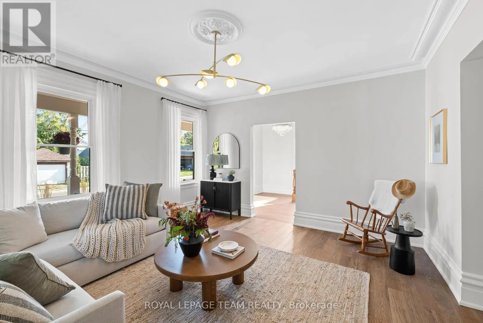 414 JAMES STREET W