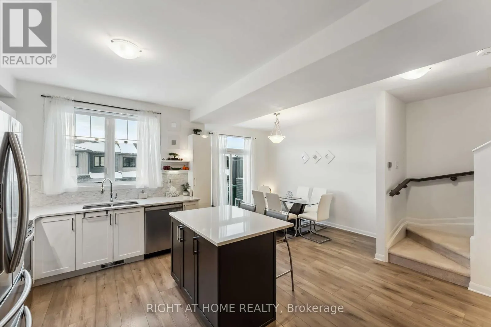 167 ATTWELL PRIVATE