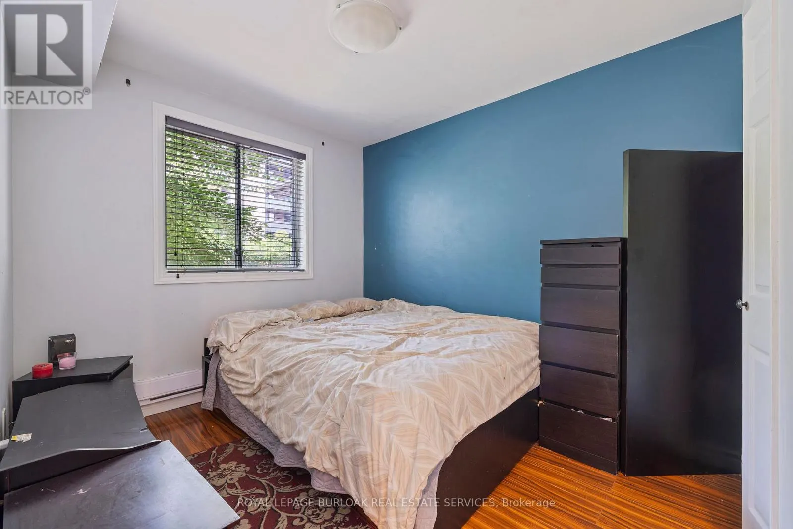104 - 28 VICTORIA AVENUE N