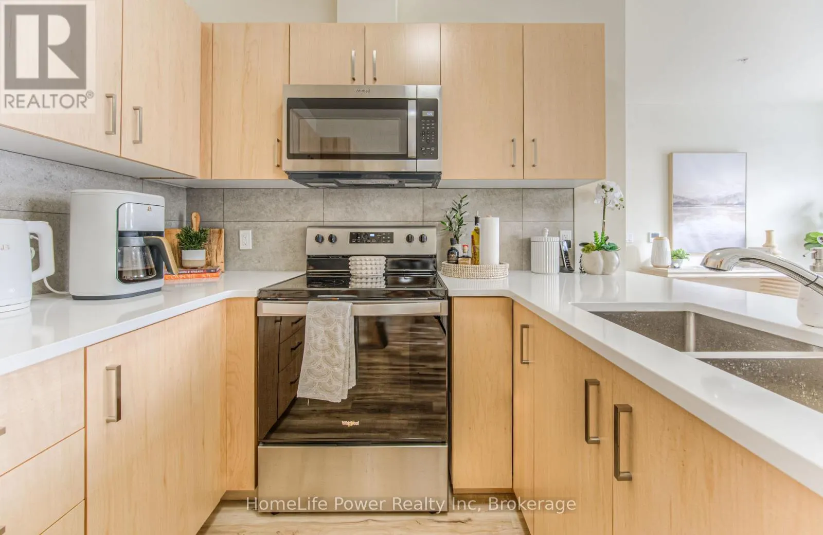 103 - 301 WESTMOUNT ROAD, #103