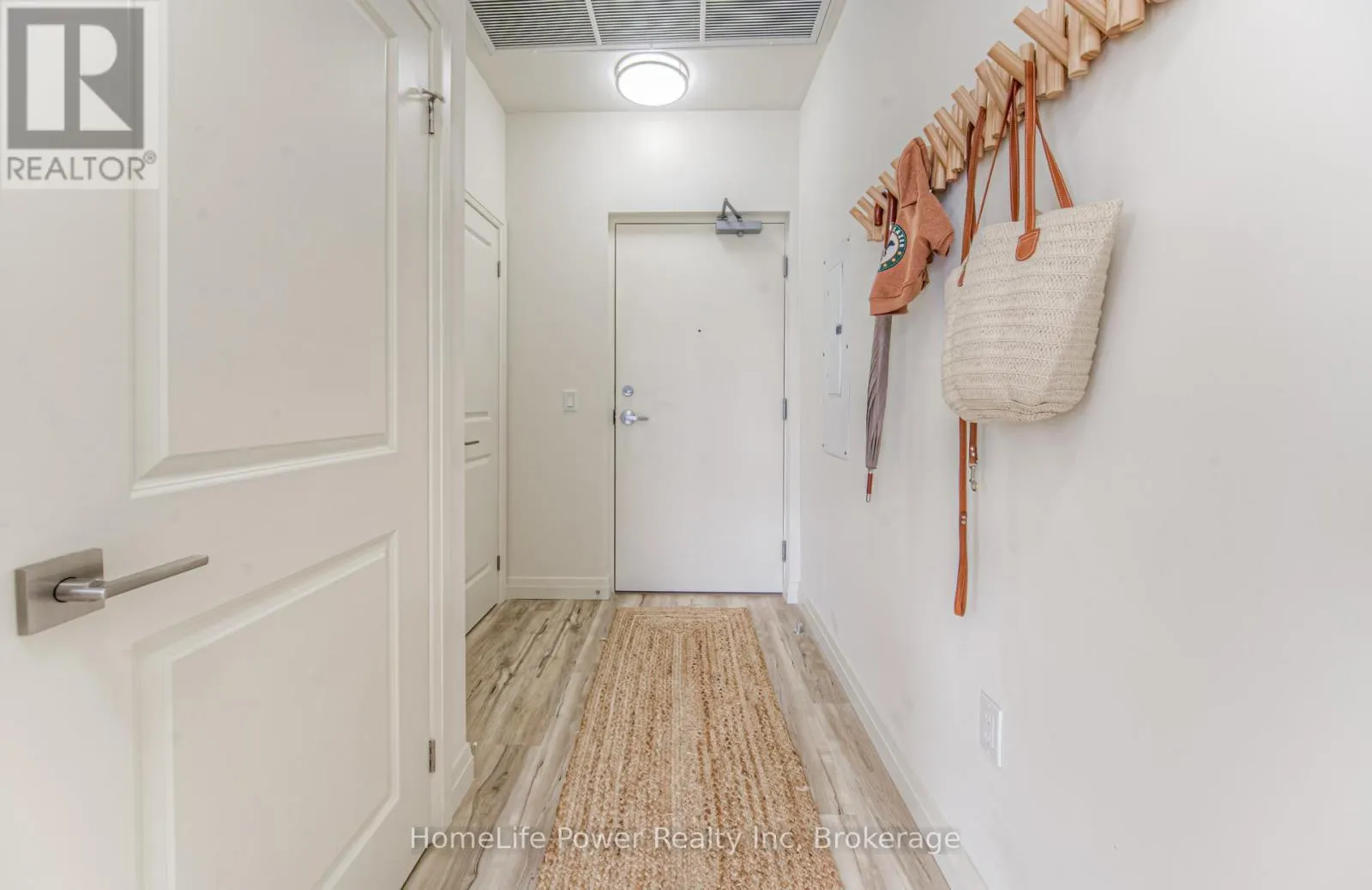 G4 - 301 WESTMOUNT ROAD, #G4