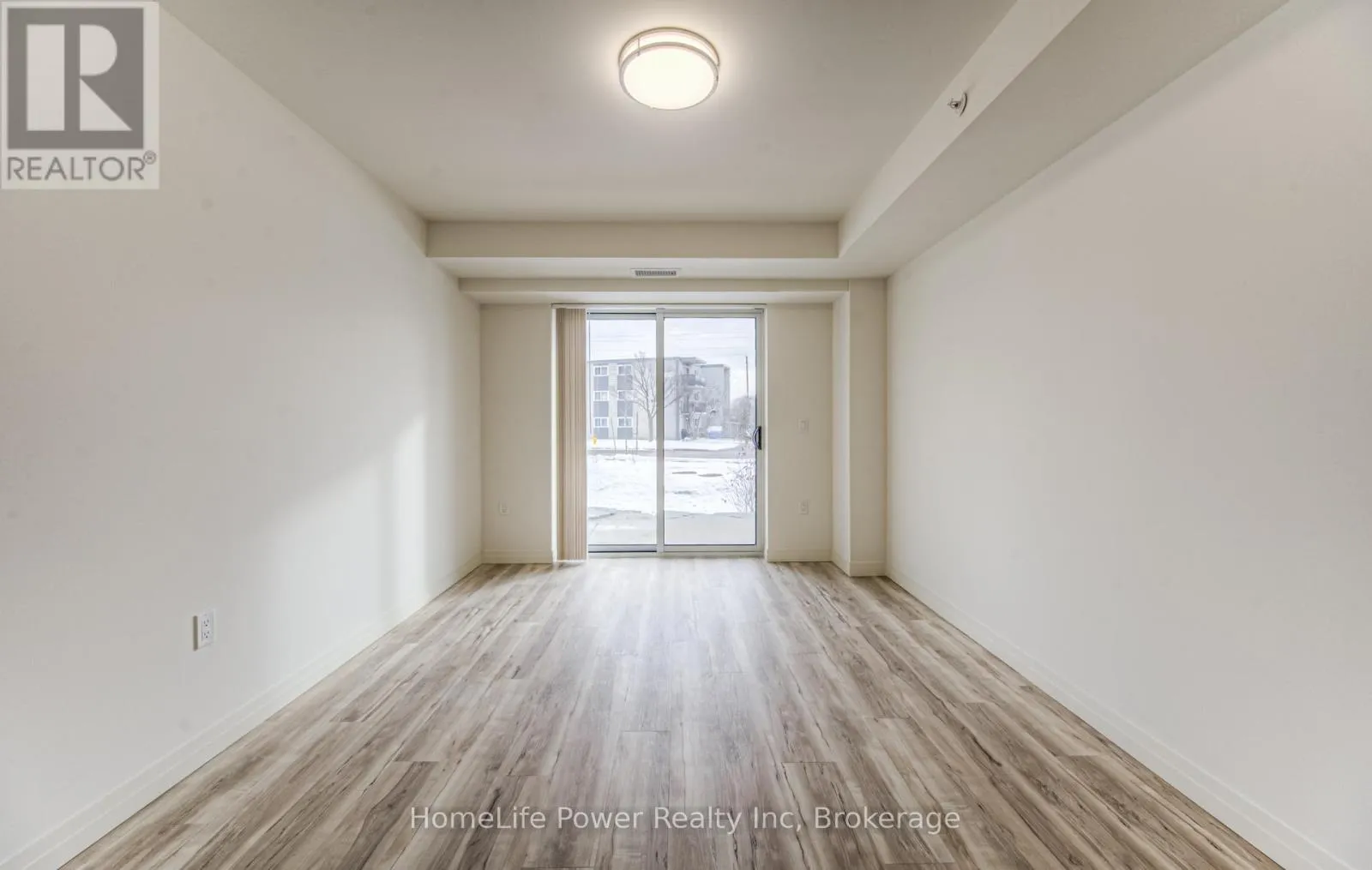 205 - 301 WESTMOUNT ROAD, #205