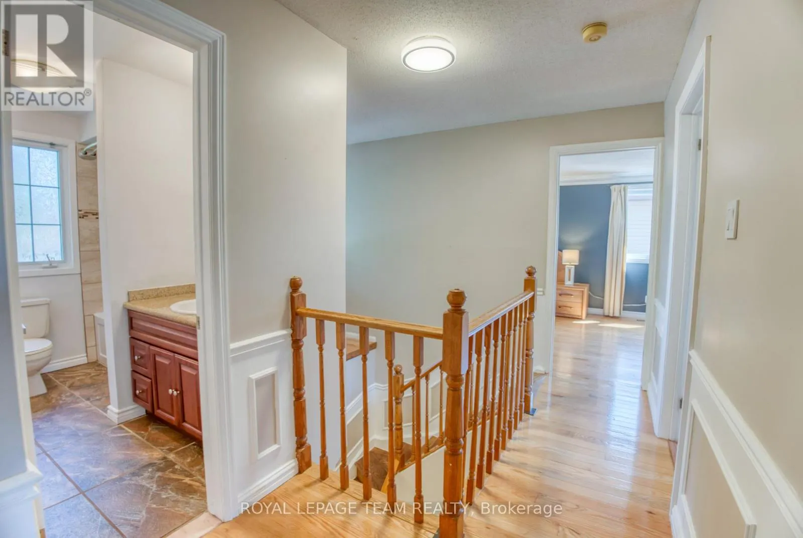 8 HUNTSMAN CRESCENT