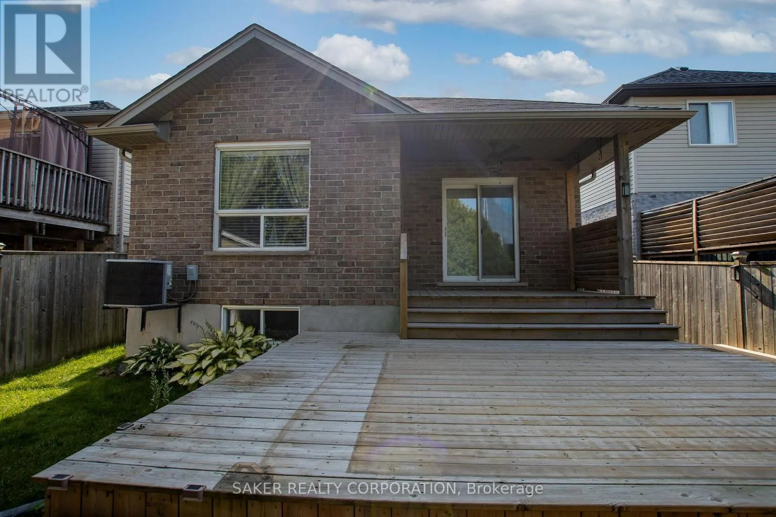 3385 EMILYCARR LANE
