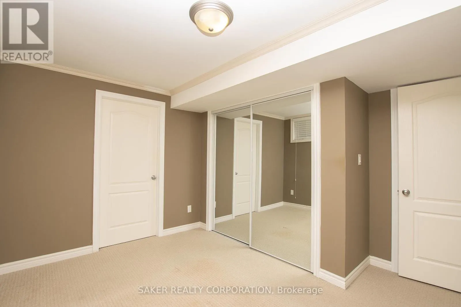 3385 EMILYCARR LANE