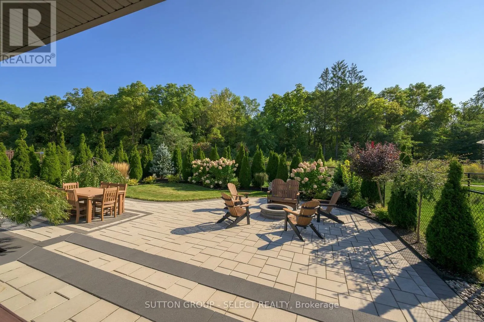 2222 IRONWOOD ROAD