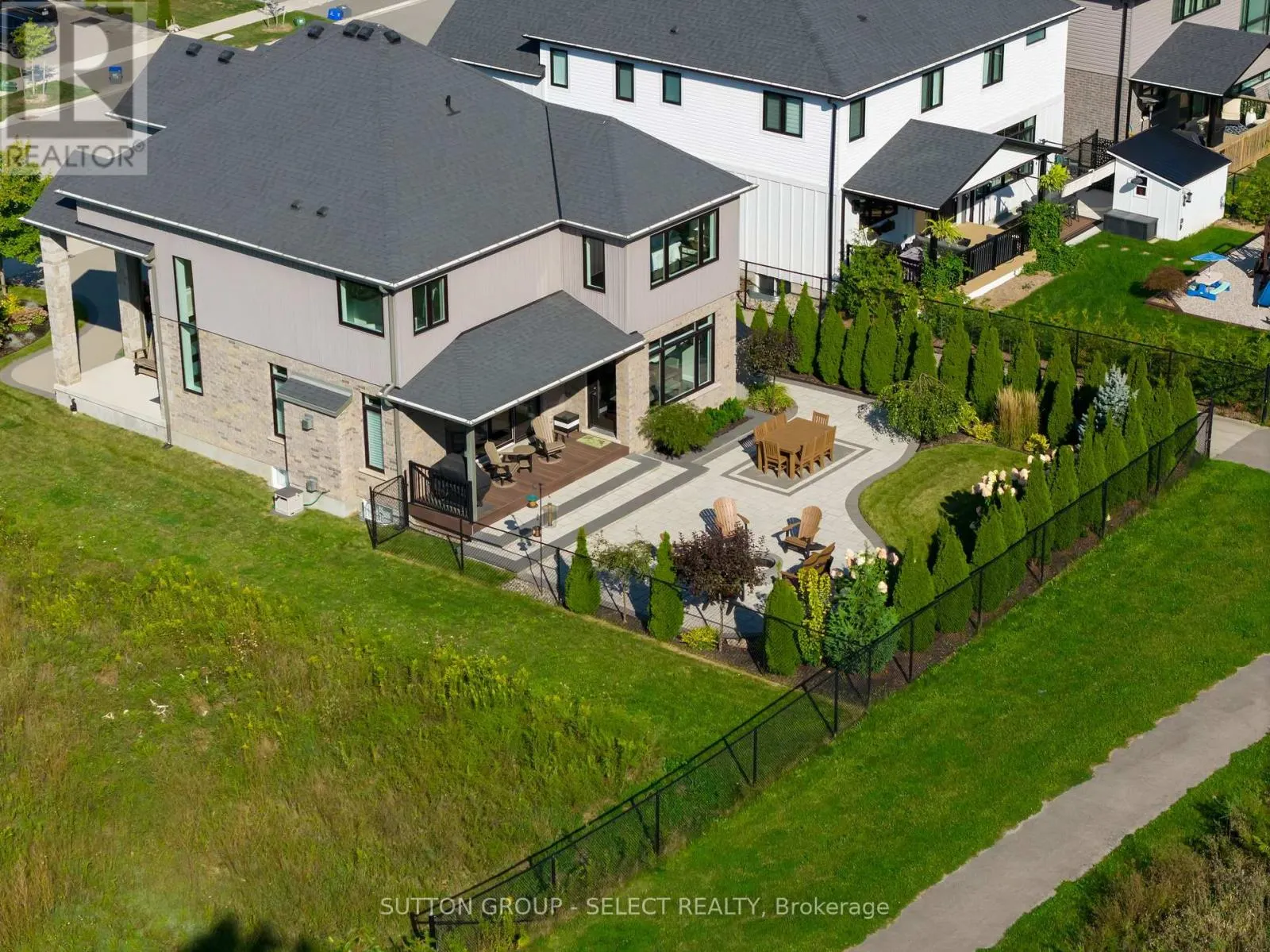 2222 IRONWOOD ROAD
