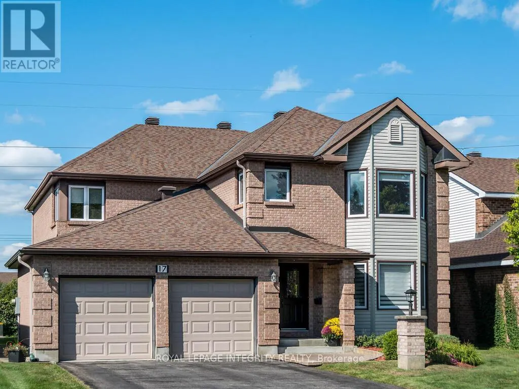 17 ARBUCKLE CRESCENT