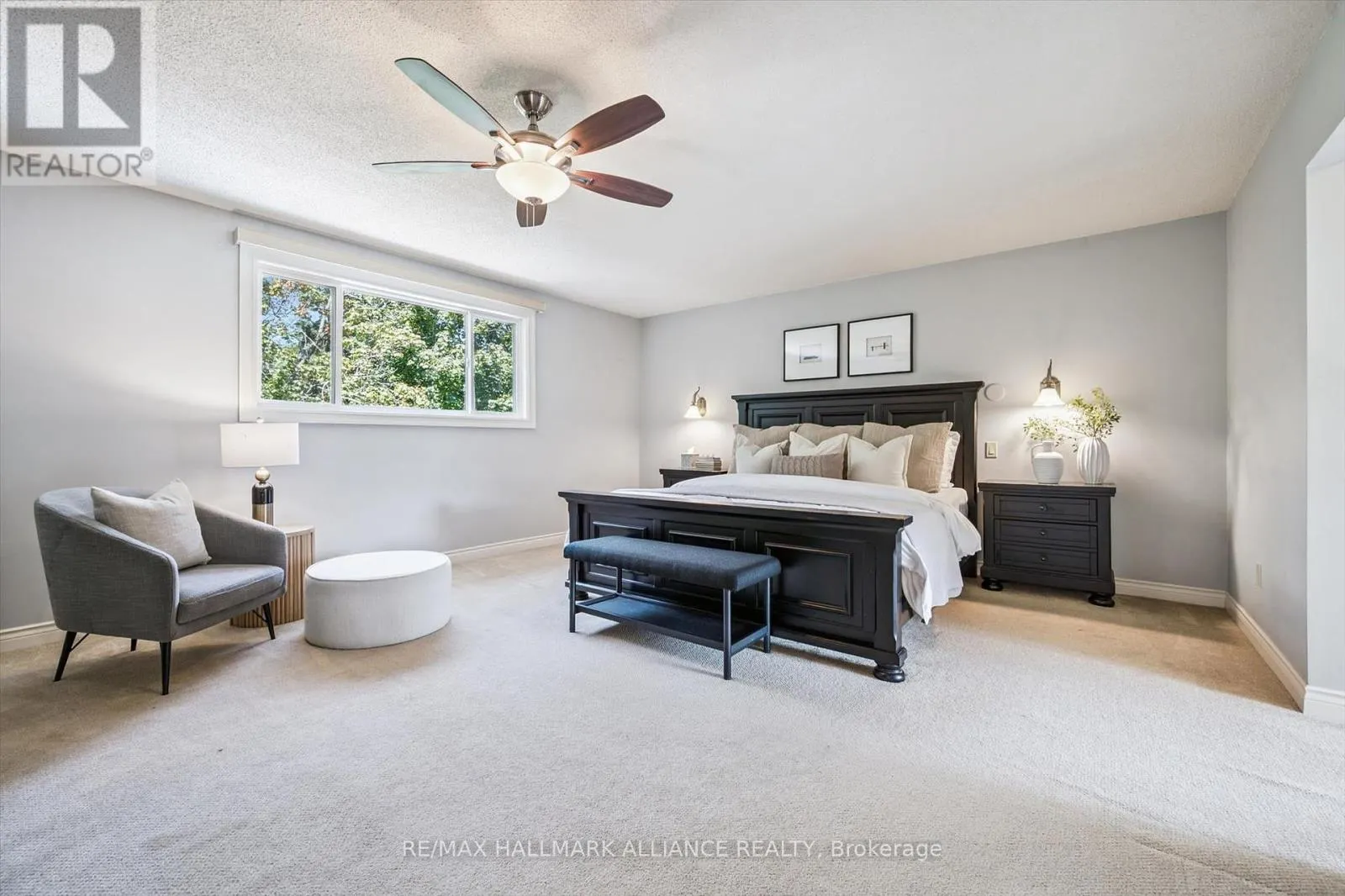 6 COACHMAN CRESCENT