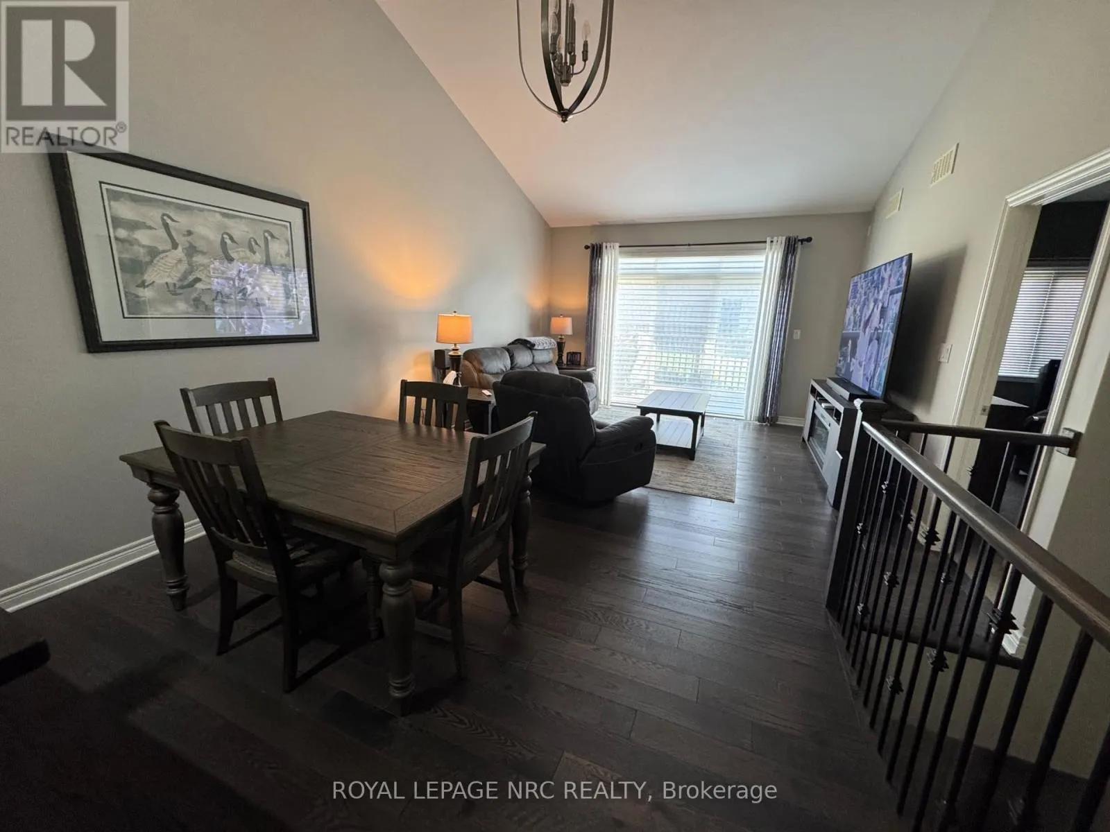 7 - 5490 PRINCE EDWARD AVENUE, #7