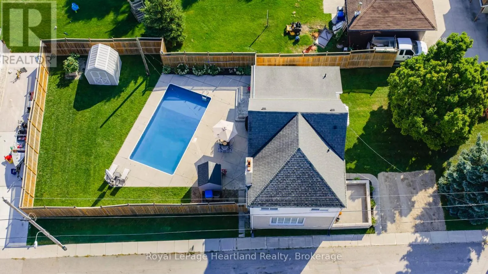 5 WILLIAM DRIVE