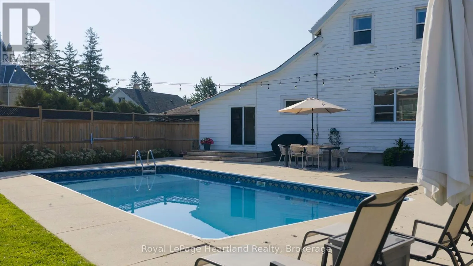 5 WILLIAM DRIVE