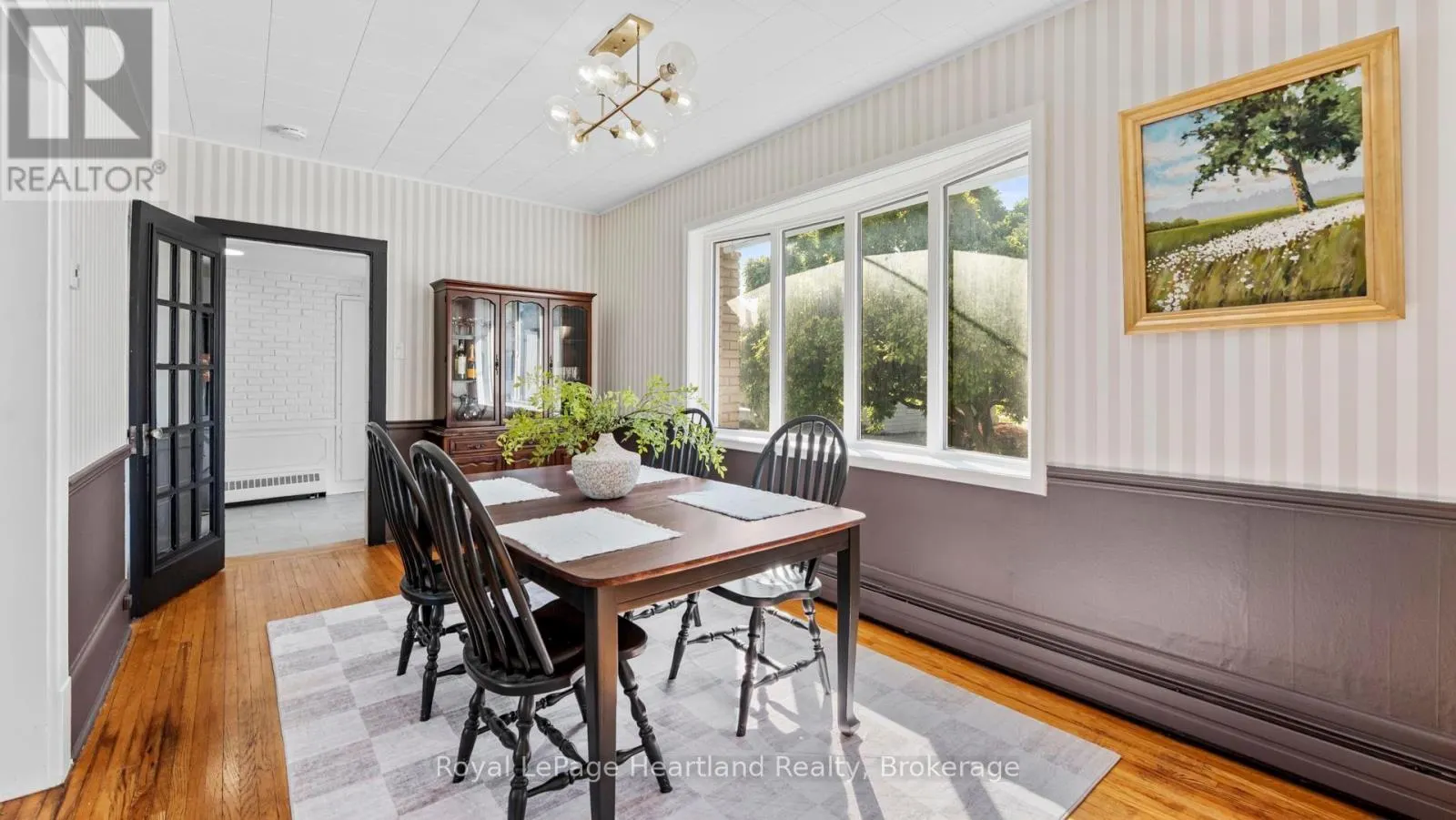 5 WILLIAM DRIVE