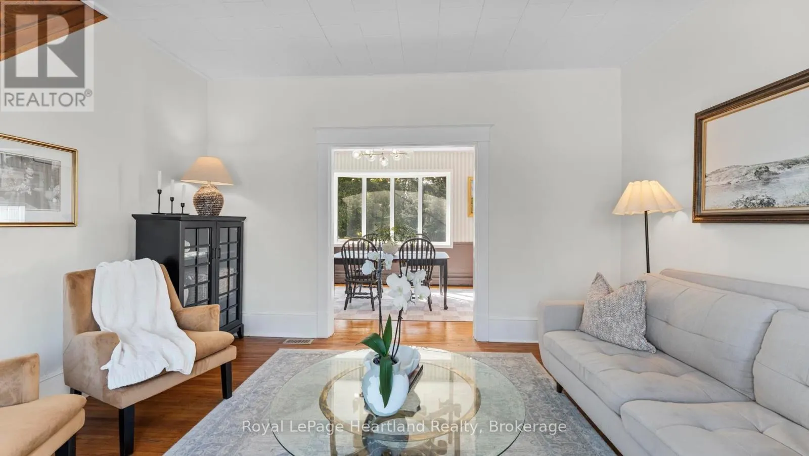 5 WILLIAM DRIVE