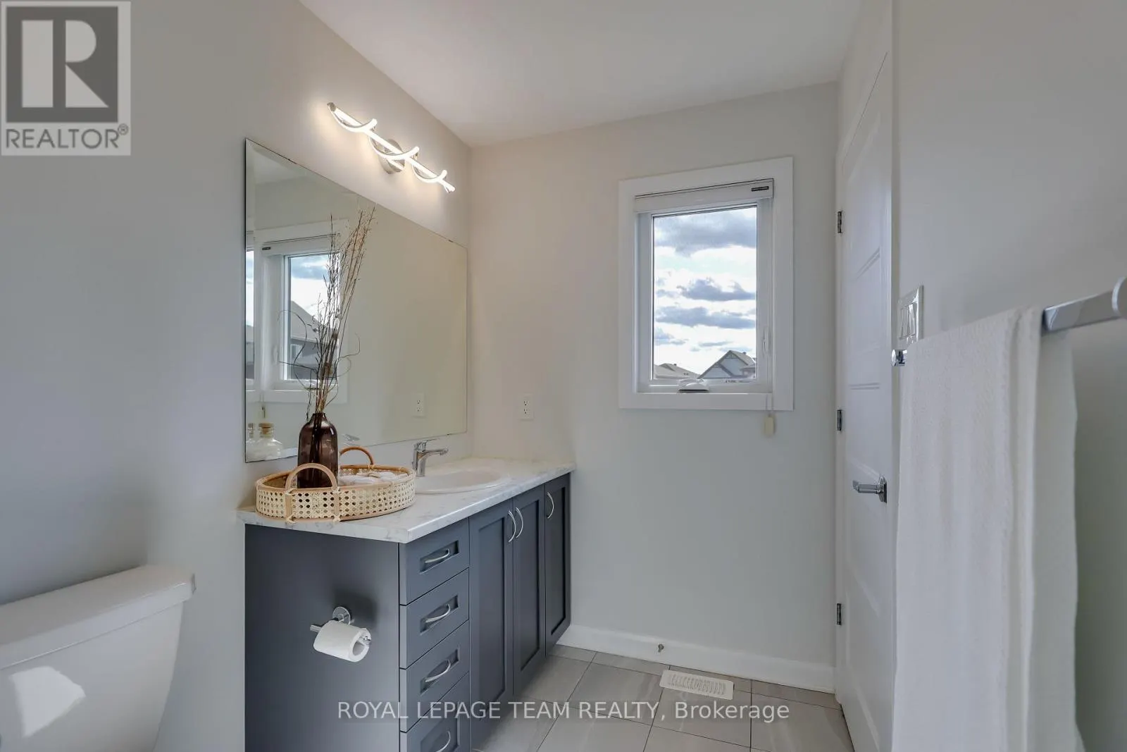 90 NATARE PLACE