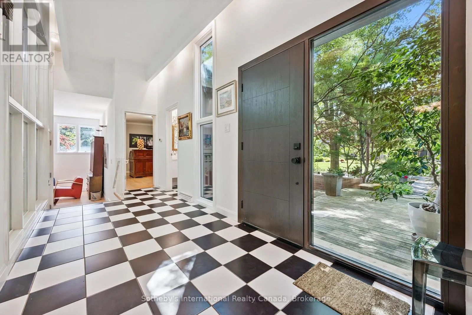 348 BROWNING PLACE