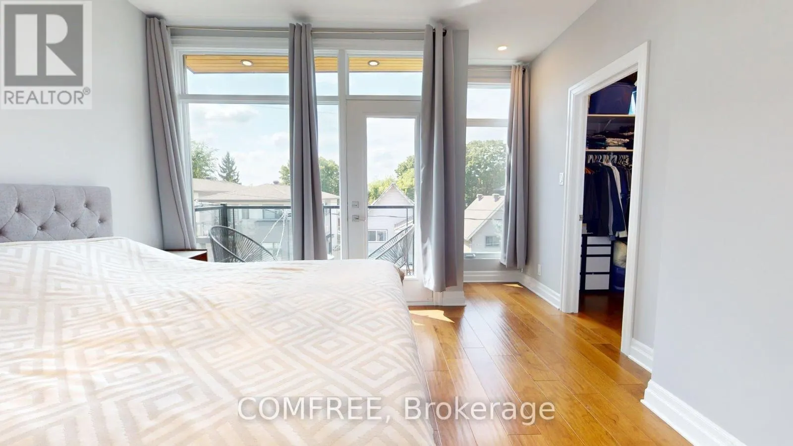 111 SHERBROOKE AVENUE
