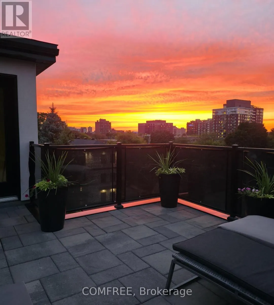 111 SHERBROOKE AVENUE