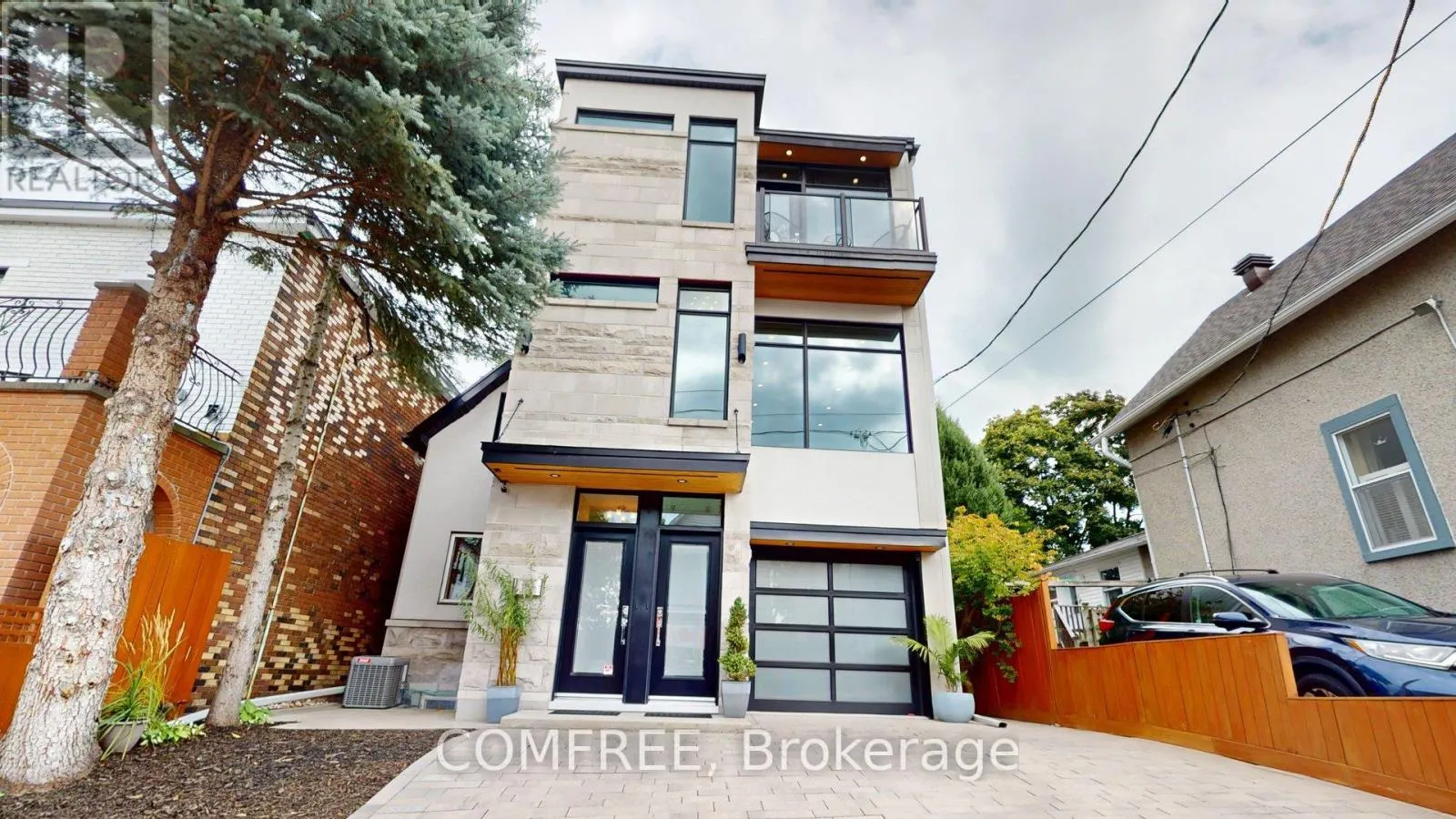 111 SHERBROOKE AVENUE