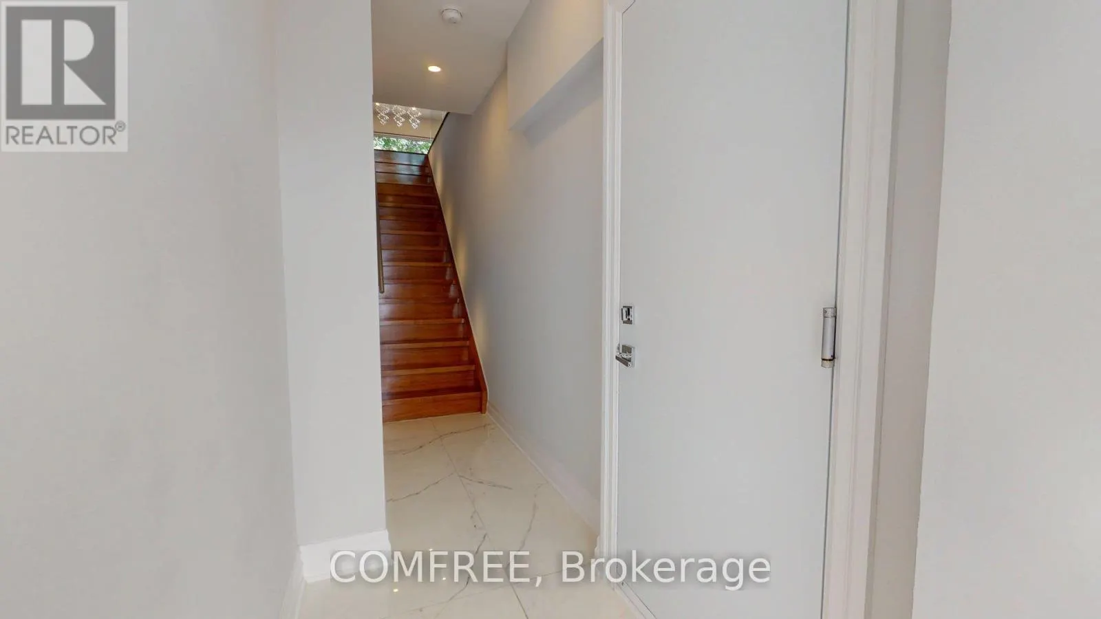111 SHERBROOKE AVENUE