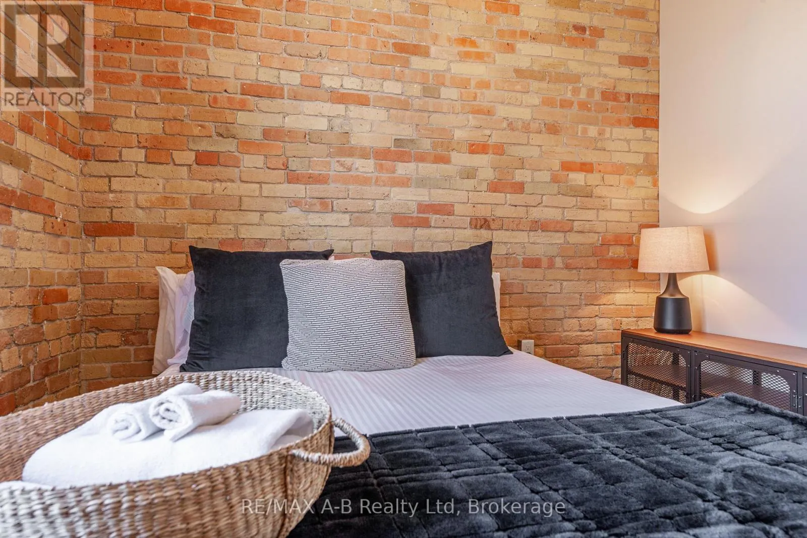 311 - 245 DOWNIE STREET, #311