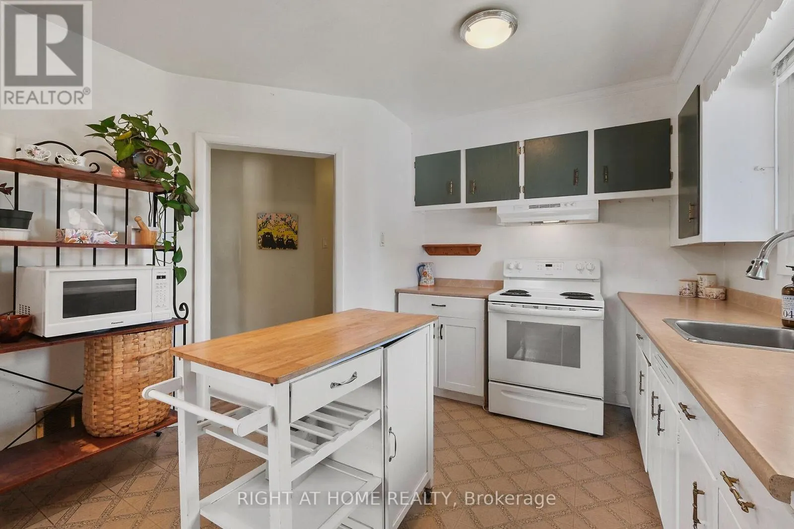 205 WITHROW AVENUE