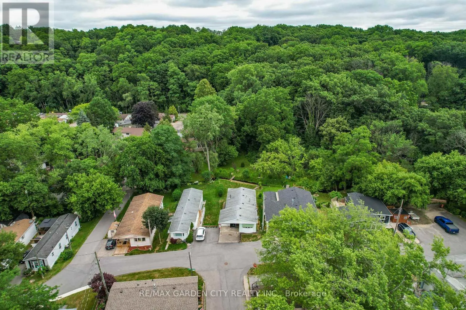 315 - 23 FOUR MILE CREEK ROAD, #315