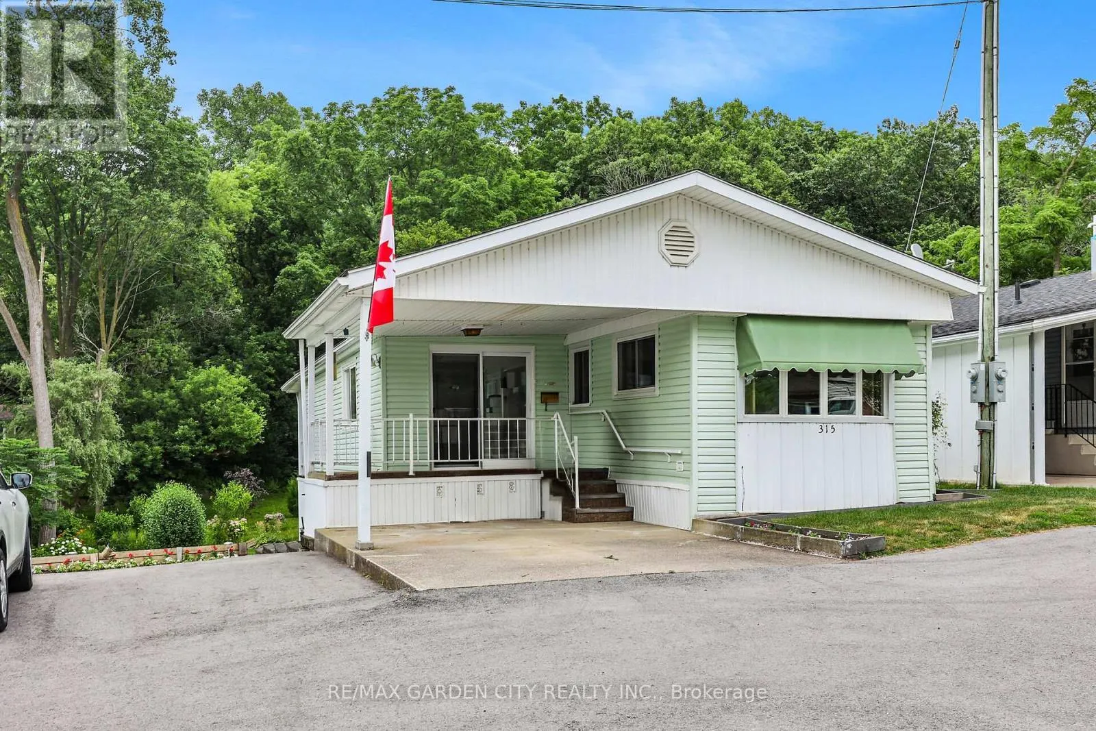 315 - 23 FOUR MILE CREEK ROAD, #315