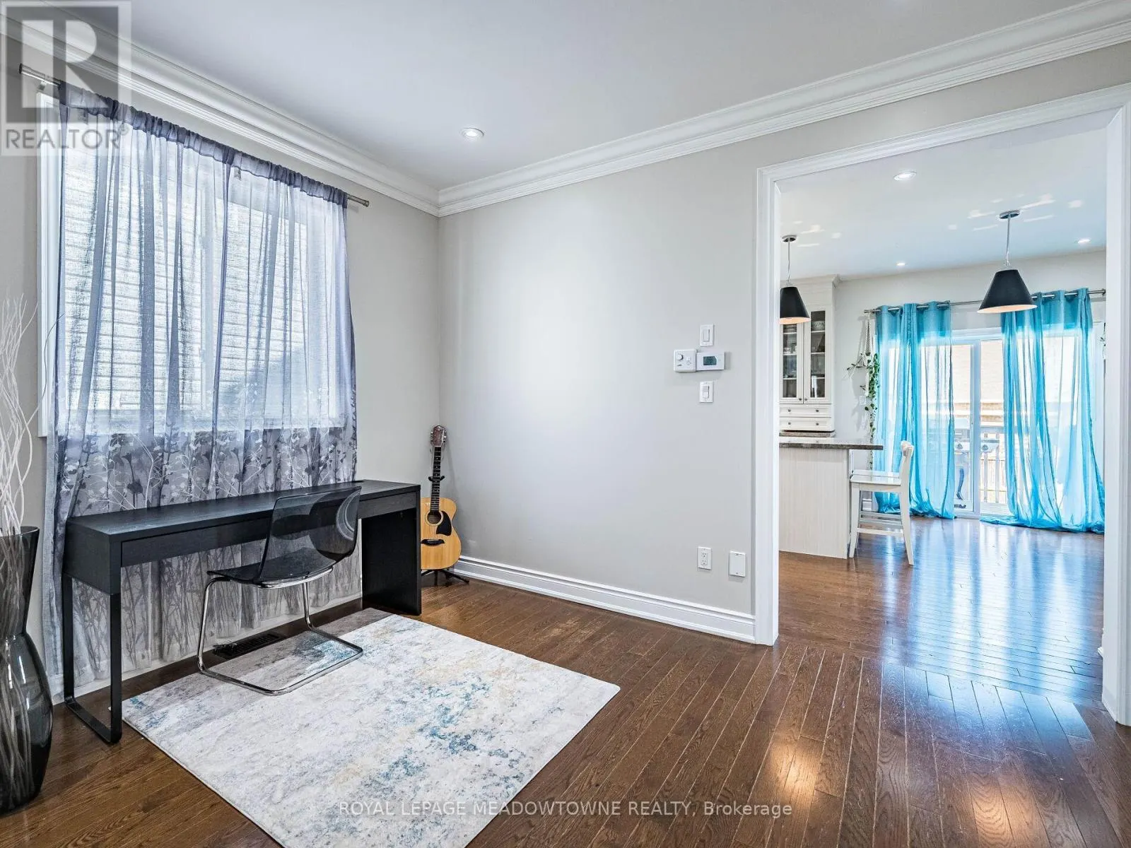 543 WANSBROUGH WAY